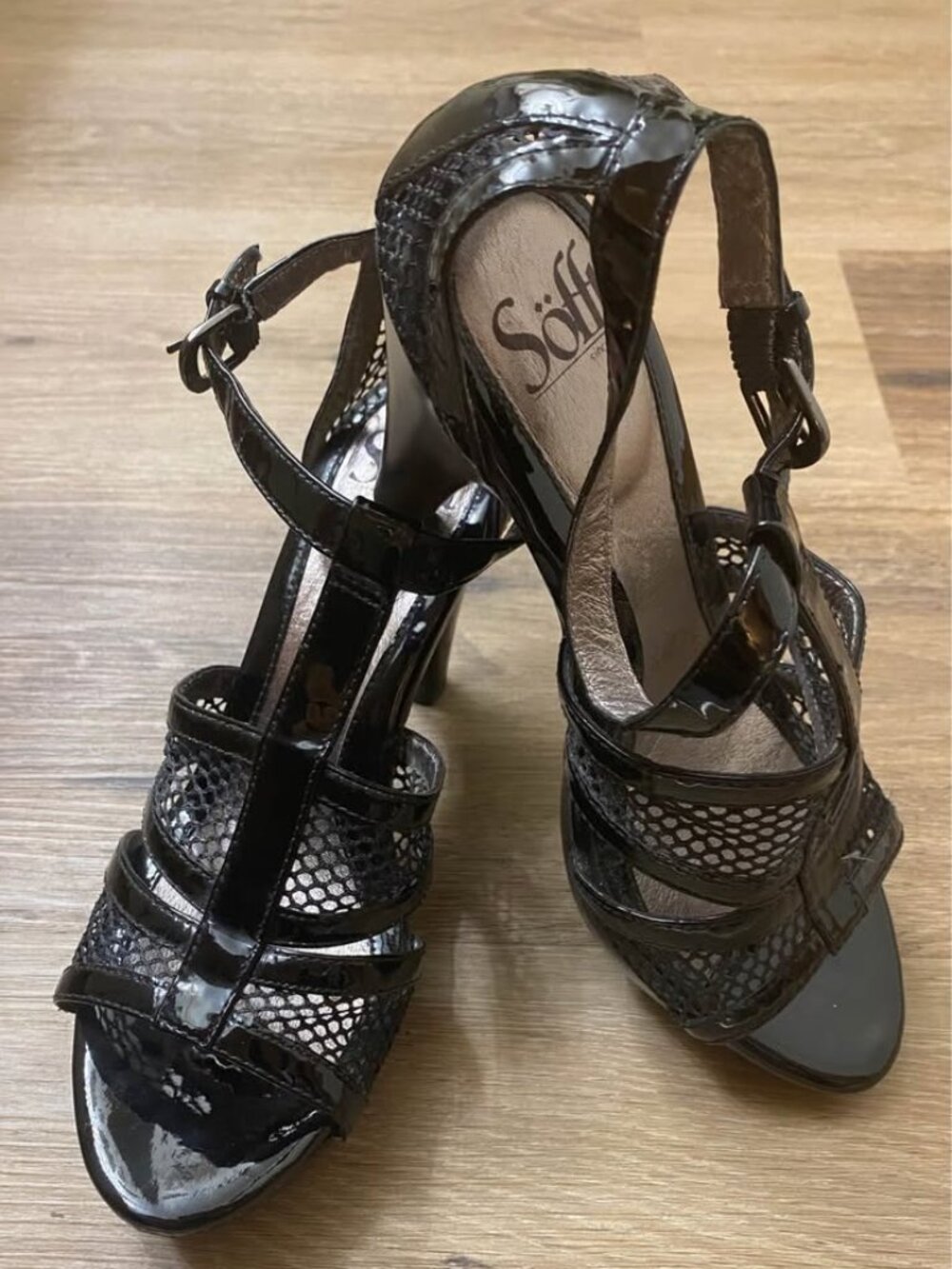 SOFFT Black Patent Leather Fishnet T-Strap Heels – Size 6M